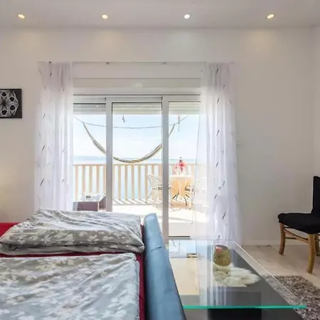 Super Horizont -free Parking And Jaccuzzi Penzion