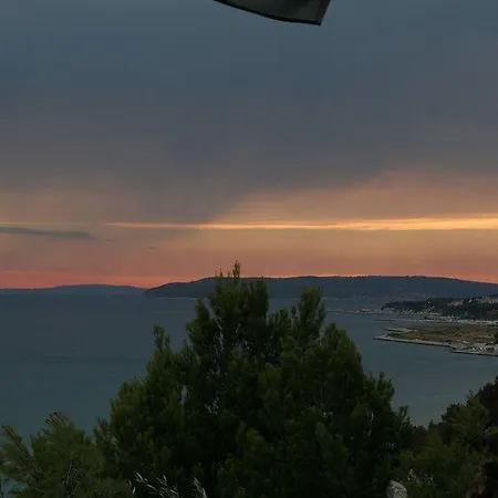 Super Horizont- Sea View With Private Jacuzzi Time & Free Parking Konukevi