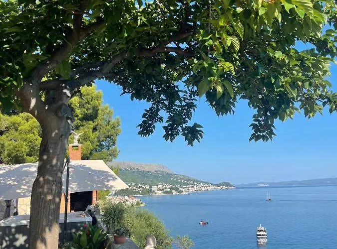Penzion Super Horizont- Sea View With Private Jacuzzi Time & Free Parking