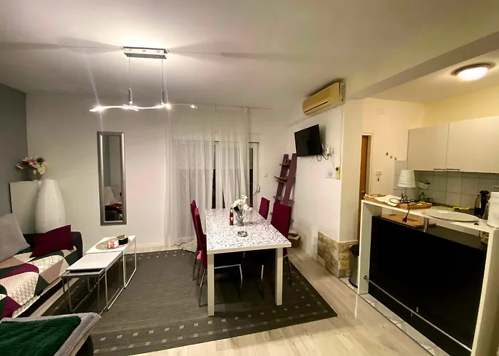 Penzion Super Horizont- Sea View With Private Jacuzzi Time & Free Parking 3*