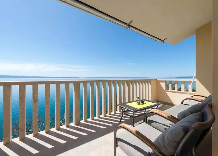 Penzion Super Horizont- Sea View With Private Jacuzzi Time & Free Parking Stobreč