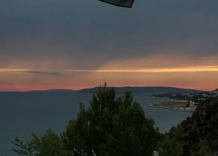 Super Horizont- Sea View With Private Jacuzzi Time & Free Parking Penzion