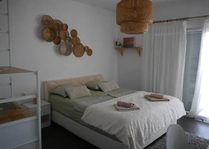 Penzion Super Horizont- Sea View With Private Jacuzzi Time & Free Parking 3*