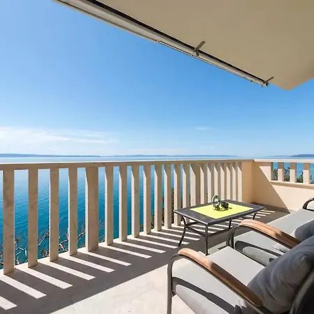 Pensjonat Super Horizont -free Parking And Jaccuzzi Stobreč